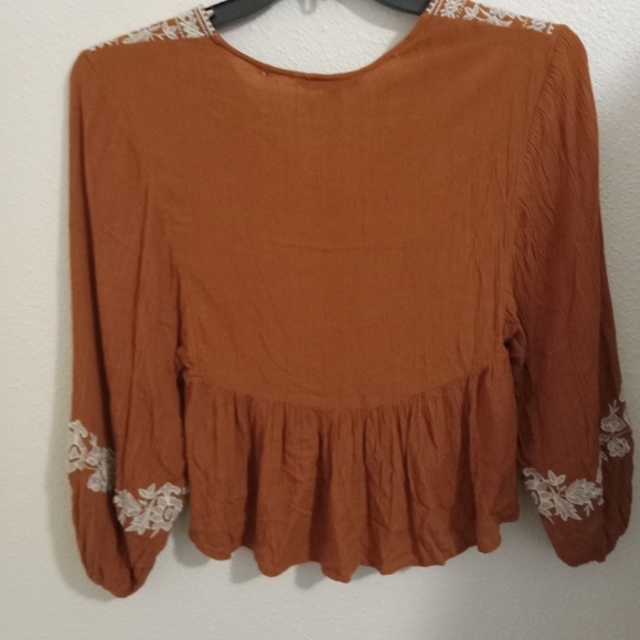 Top - Picture 10 of 11